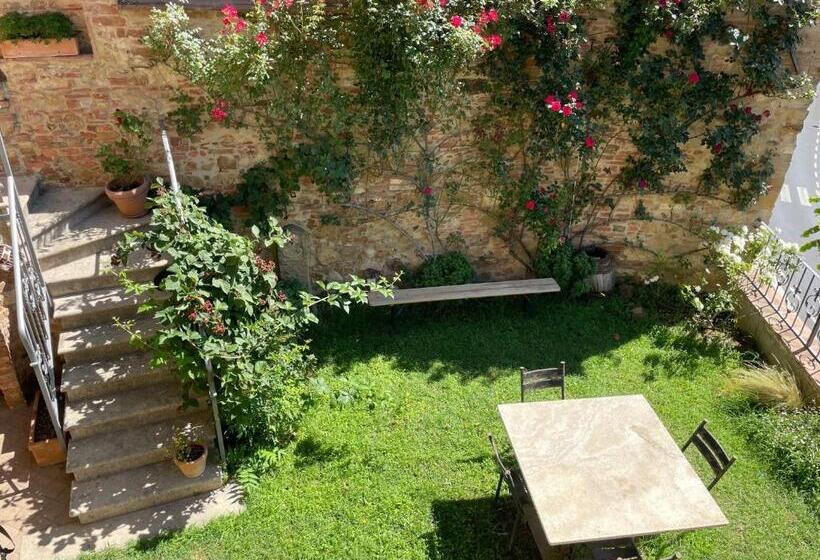 豪华套房, La Corte Segreta