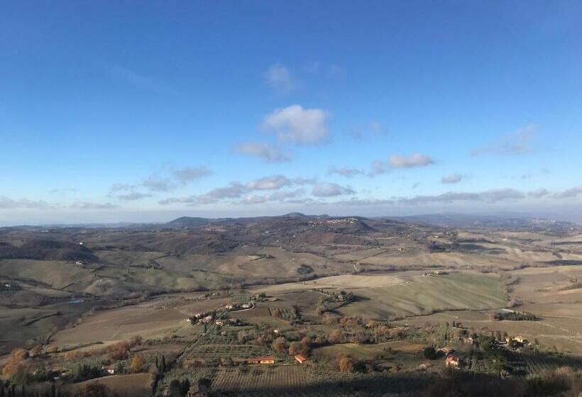 标准间, La Corte Segreta