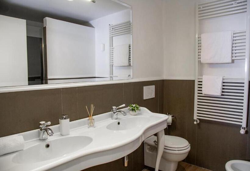 سوییت سوپریور, Boutique Hotel Del Corso