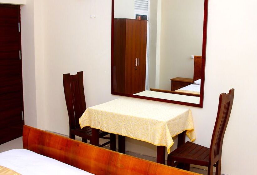 オーシャンビューデラックスルーム, Queens Beach