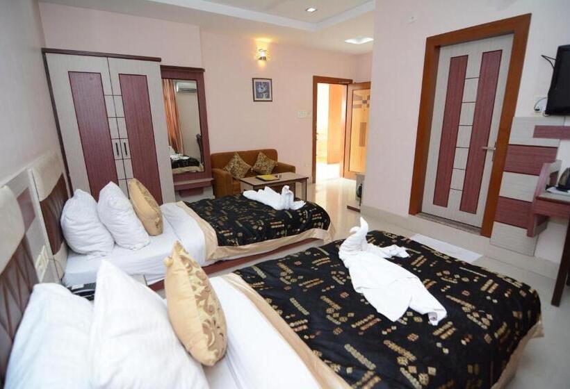 غرفة قياسية, Royal Highness