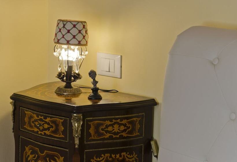 اتاق لوکس سه تخته, Affittacamere Angel 2