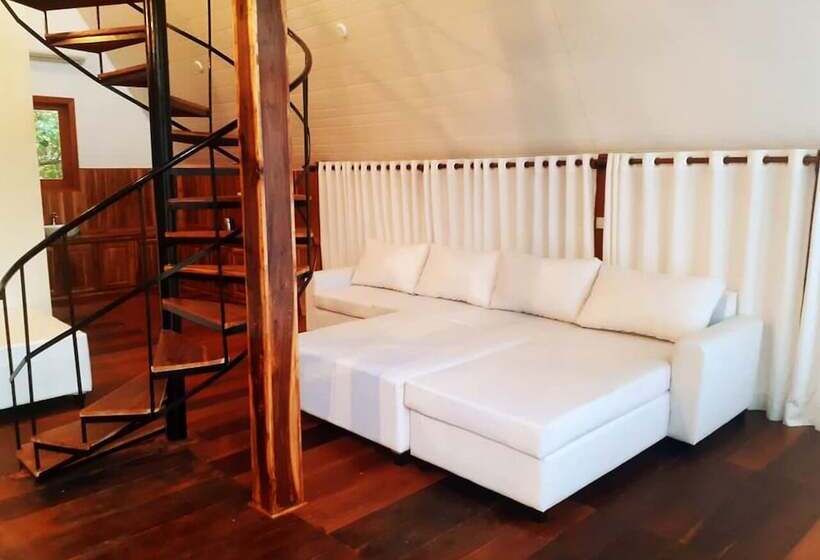 Enrumsvilla, Sri Lanka Beach House Hotel And Spa