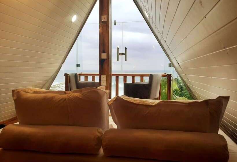 Enrumsvilla, Sri Lanka Beach House Hotel And Spa