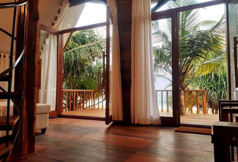 Enrumsvilla, Sri Lanka Beach House Hotel And Spa