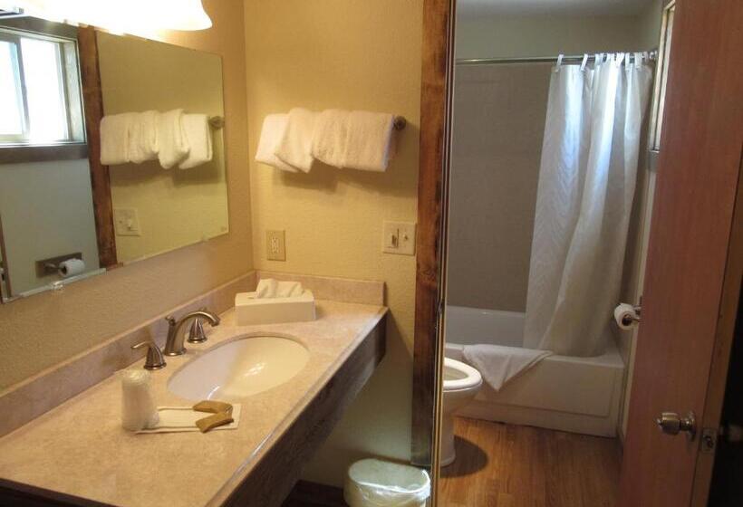 Номер Стандарт 2 Двуспальные Кровати, Al's Westward Ho Motel