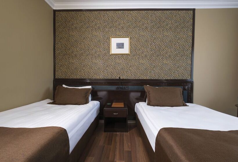 스탠다드 룸, Balikcilar