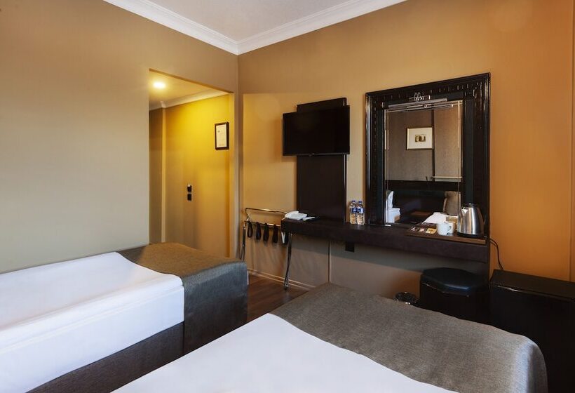 스탠다드 룸, Balikcilar