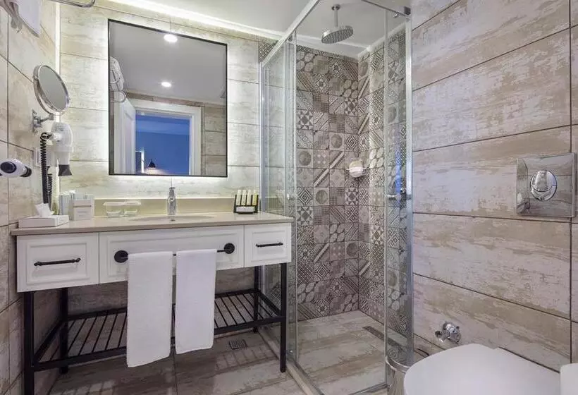 اتاق سوپریور سه تخته, Club Marco Polo Premium All Inclusive