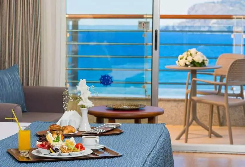 サイドオーシャンビューのトリプルルームスタンダード, Grand Kaptan Hotel   All Inclusive