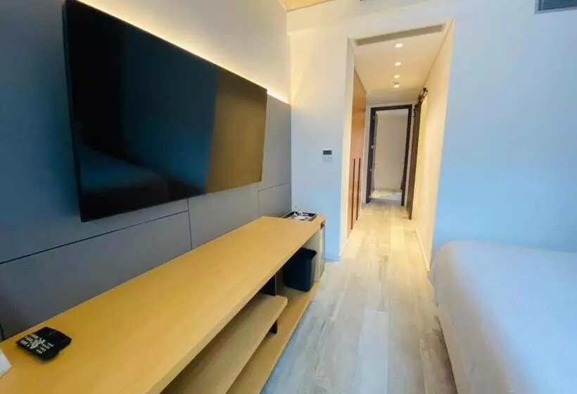 ジュニアスイート, La Capilla  Punta Del Este