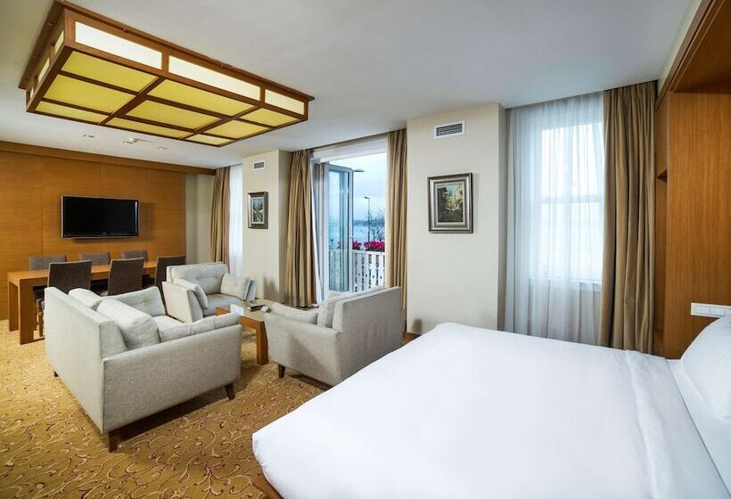 Suite Sea View, Radisson Hotel Istanbul Sultanahmet