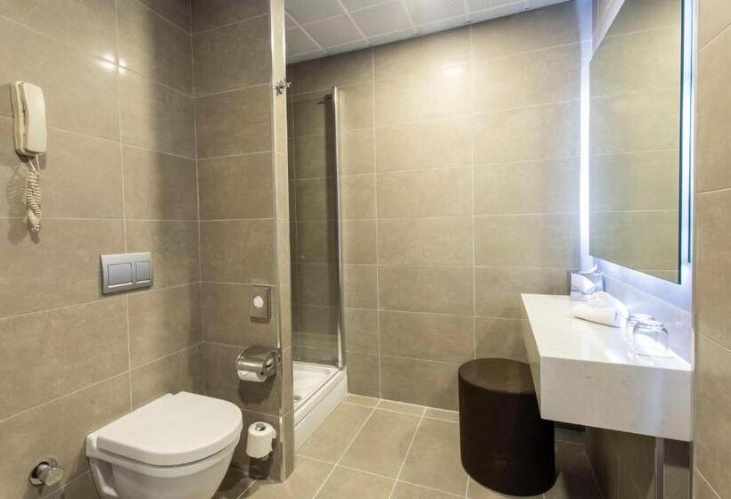 Standard Room, Radisson Hotel Istanbul Sultanahmet