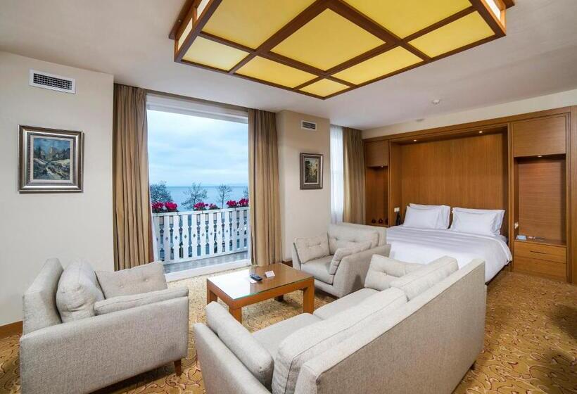 Suite Sea View, Radisson Hotel Istanbul Sultanahmet