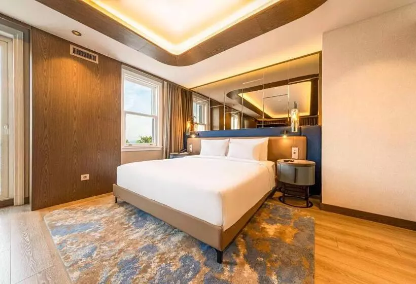 Executive Suite, Radisson Hotel Istanbul Sultanahmet