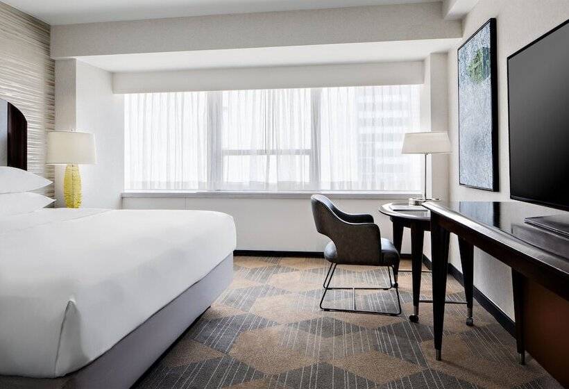 חדר קלאב, Sheraton Dallas