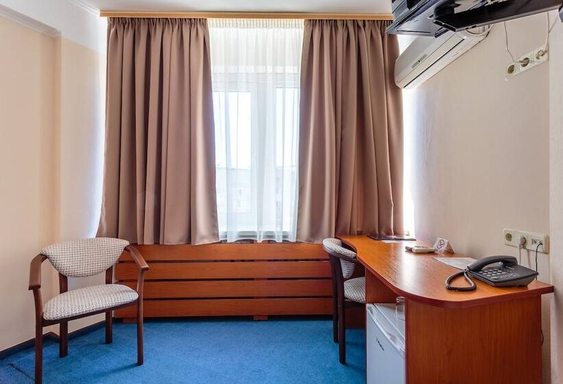 اتاق اکونومی یک تخته, Tourist Hotel Complex