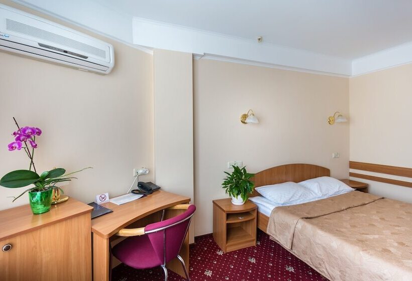 اتاق استاندارد, Tourist Hotel Complex