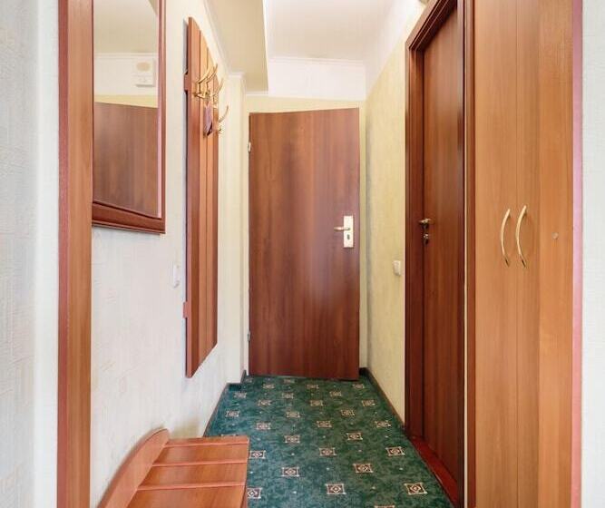 اتاق استاندارد, Tourist Hotel Complex