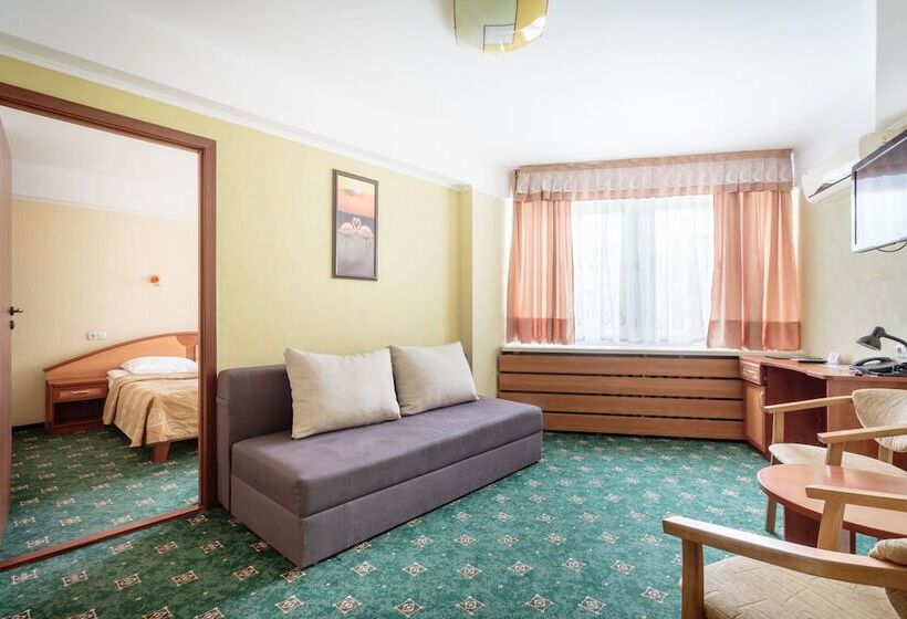 اتاق استاندارد, Tourist Hotel Complex