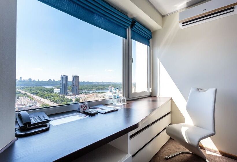 اتاق سوپریور, Tourist Hotel Complex