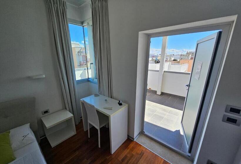 スタンダードルーム, B&b White Con Parcheggio Privato