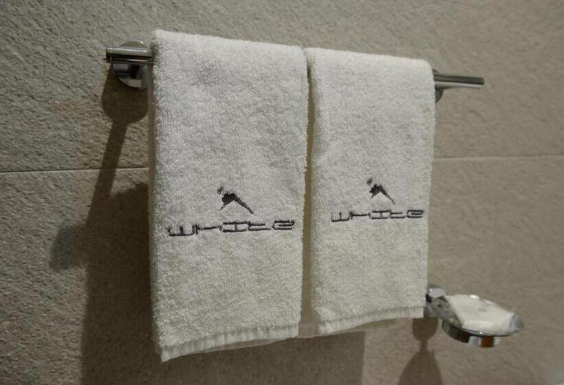 デラックスの4人部屋, B&b White Con Parcheggio Privato