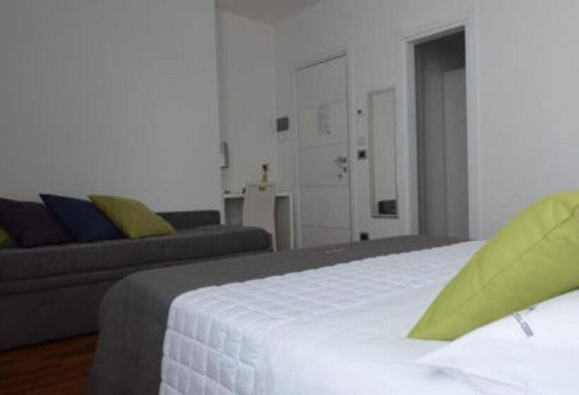 デラックスの4人部屋, B&b White Con Parcheggio Privato