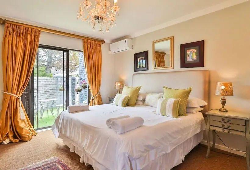スーペリアールーム, The Whale S Tale Guesthouse