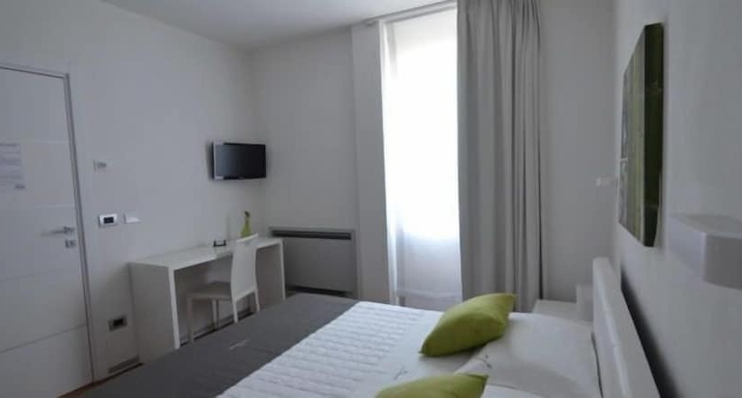 スタンダードルーム, B&b White Con Parcheggio Privato