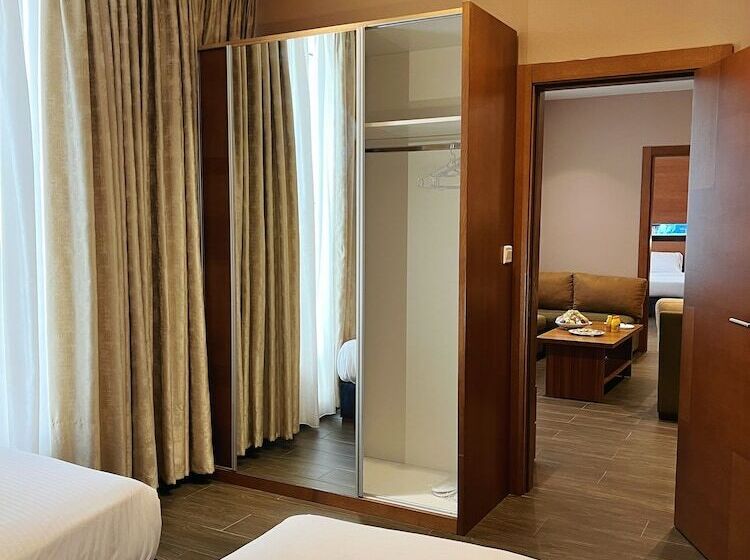 اتاق لوکس, The Seventh Star Hotel Suites
