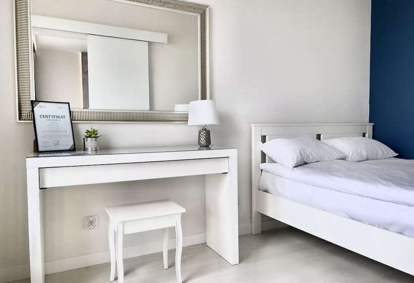 דירת חדר, Bastion Wałowa By Q4apartments