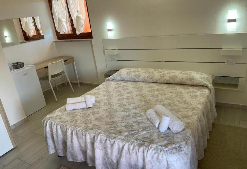 Quarto Deluxe com Sacada, B&b Da Tizy