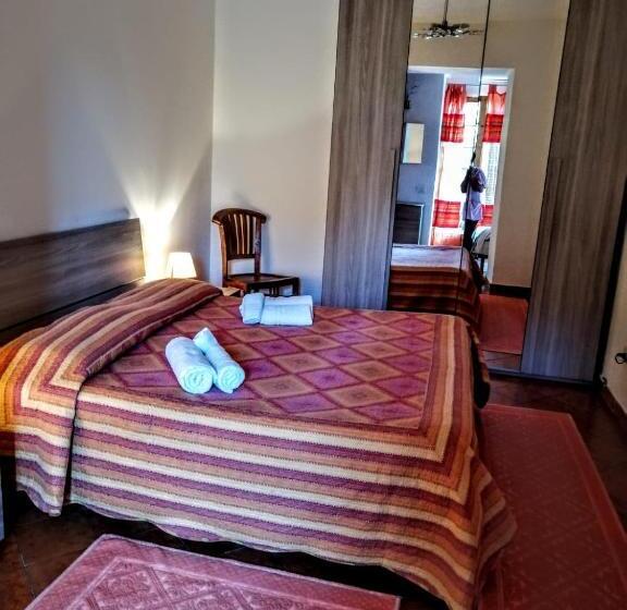 חדר סטנדרט לשלושה, B&b Da Tizy