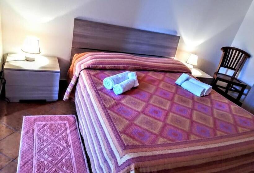 Quarto Triplo Estandar, B&b Da Tizy