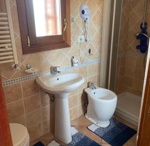 اتاق استاندارد, B&b Da Tizy