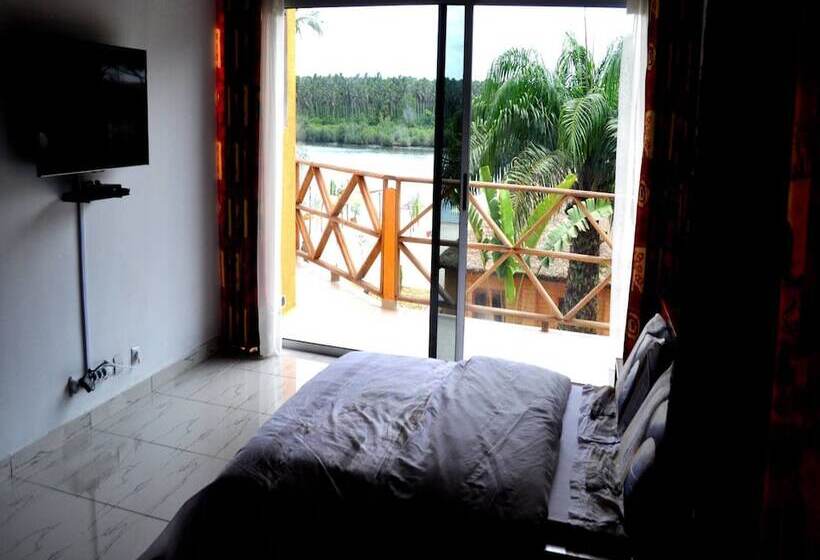 بنگله اقتصادی, Romano Lodge