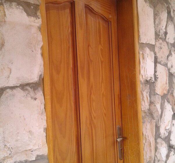 اتاق استاندارد یک نفره, Town Of Nebo