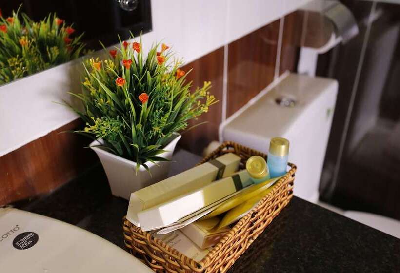 סוויטה משפחתית, Mekongview 2 Condotel