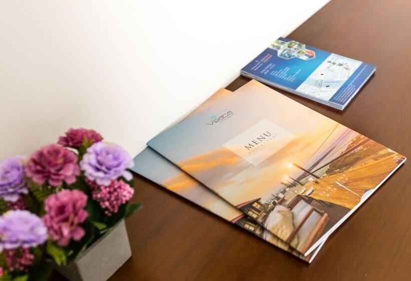 סוויטה משפחתית, Mekongview 2 Condotel