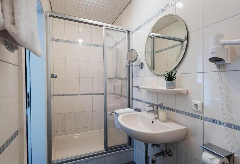 غرفة قياسية مزوَّدة بشُرفة, Moselweingut & Gästehaus Hubertushof