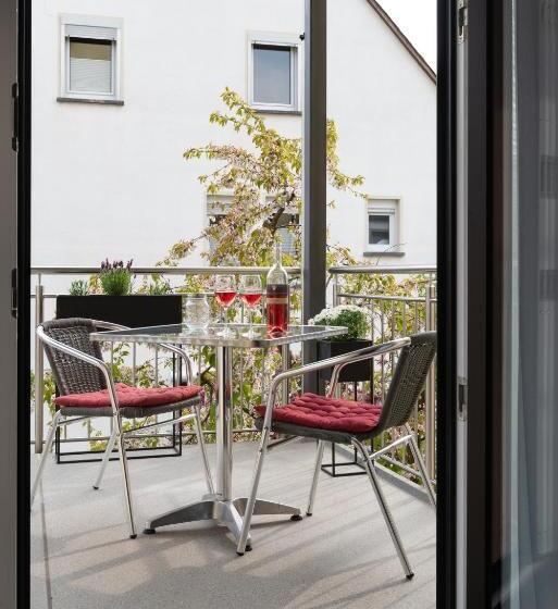 חדר סטנדרט עם מרפסת, Moselweingut & Gästehaus Hubertushof