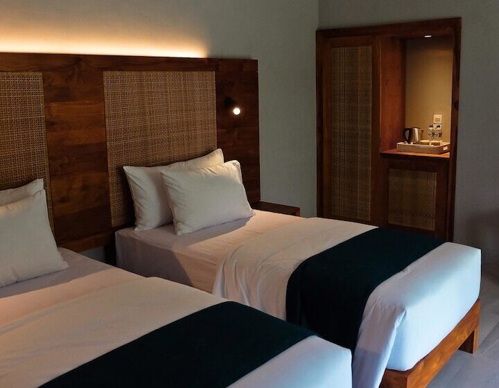 プールの見えるデラックスルーム, Umadewi Surf & Retreat