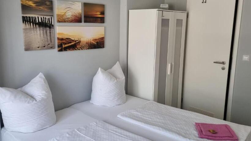 Номер Стандарт, Pension Am Filmpark
