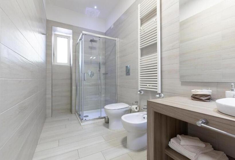 Семейный Номер Классика, Relais Regina Rosanna