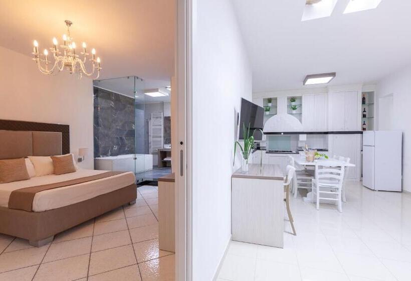 Люкс Повышенной Комфортности, Relais Regina Rosanna