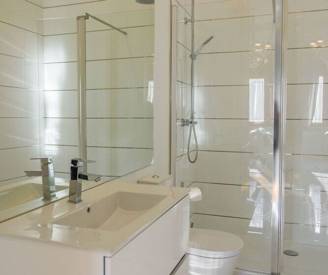 Quarto Quádruplo Estandar, Chalet Vitorino