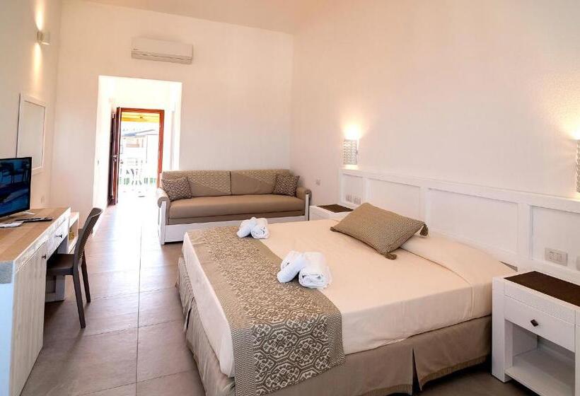 اتاق استاندارد چهار تخته با چشمانداز دریا, Stella Marina Camere Sul Mare