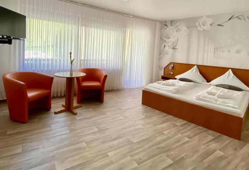 חדר סטנדרט עם מרפסת, Krone Riesling