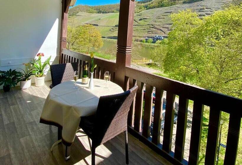 חדר דלוקס עם מרפסת, Krone Riesling